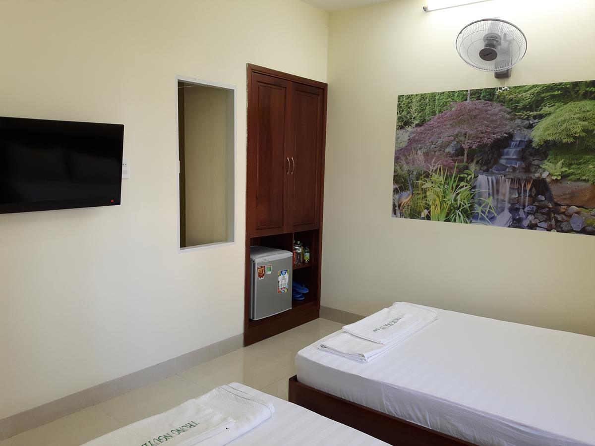 Hotel Trung Nguyen Куинён Экстерьер фото